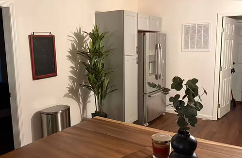 Carrollton House | Oak Grove Retreat