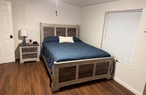 Carrollton House | Oak Grove Retreat