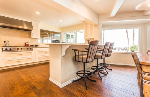 Sherman Oaks House | Oak Hills by AvantStay | Panoramic View, Pool, Spa