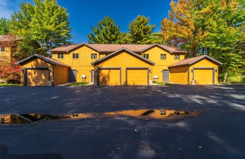 Rib Mountain House | Oak House 4 Hidden Gem