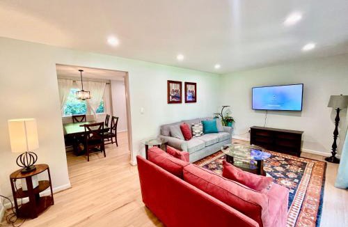 Silver Spring House | Oak House