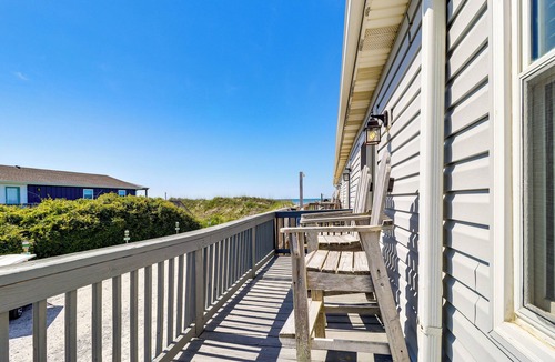 Yaupon Beach Apartment | Oak Island Condo w/Ocean View: Steps to Beach!