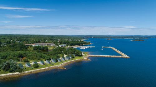 Western Shore Resort | Oak Island Resort & Conference Centre