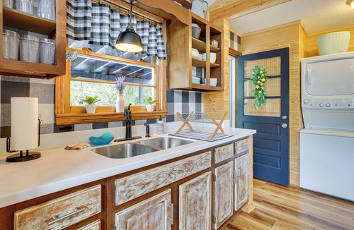Tranquil Harbour Cottage | Oak Island Vacation Rental w/Decks, Walk to Beach