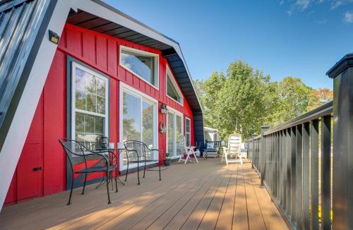 Tranquil Harbour House | Oak Island Vacation Rental w/Decks, Walk to Beach