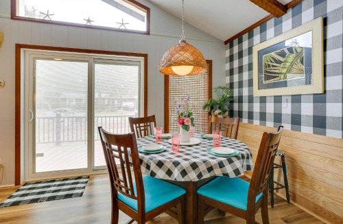Tranquil Harbour House | Oak Island Vacation Rental w/Decks, Walk to Beach
