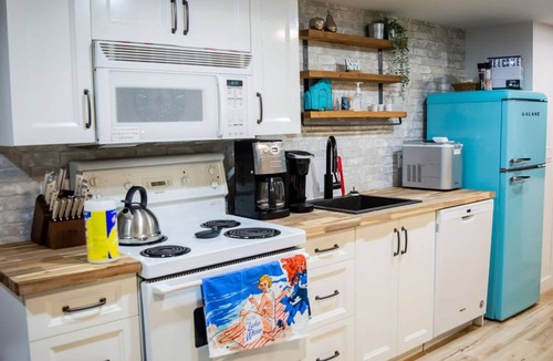 Oak Lake Apartment | Oak lake Beach Glamping, Golf, Beach basement apartment