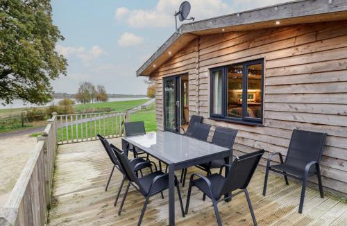 Rugeley House | Oak Lodge