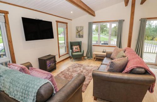 Rugeley House | Oak Lodge