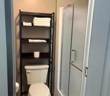 Sweeny Other | Oak Lodge1