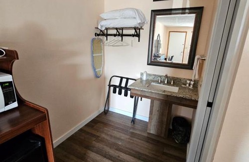 Oakland Hotel | Oak Mar Motel