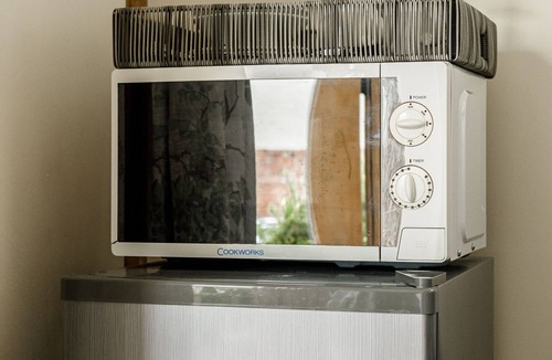 Cymau House | Oak Mead