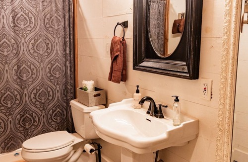 Valley View House | Oak Meadow Ranch