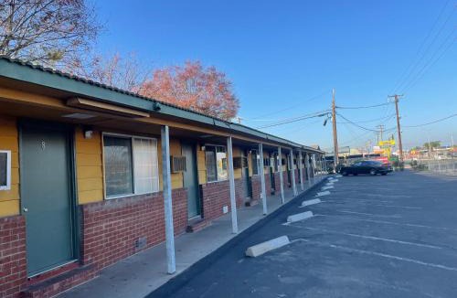 Modesto Hotel | Oak Motel Modesto CA