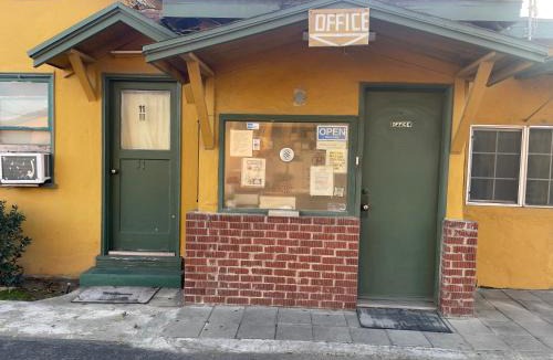 Modesto Hotel | Oak Motel Modesto CA