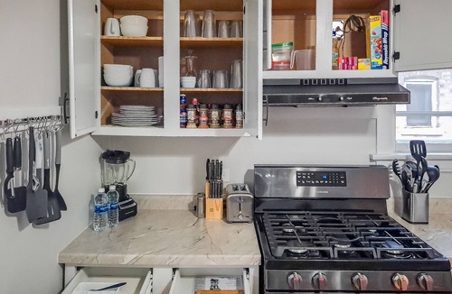 Oak Park House | Oak Park, IL, entire house, short walk to train.