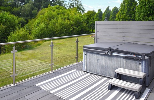 Morebath Cottage | Oak Park One - UK50062