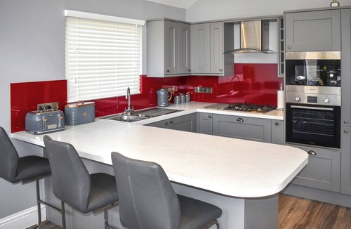 Morebath Cottage | Oak Park Two - UK50063