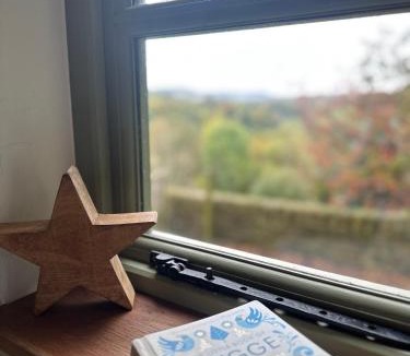 Honley Other | Oak + Stars Hideaway