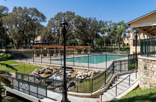 Green Cove Springs House | Oak Street #13