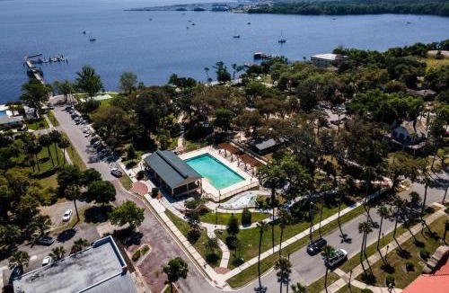 Green Cove Springs House | Oak Street #4