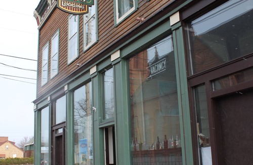 Calumet Apartment | OAK STREET INN - COPPER SUITE