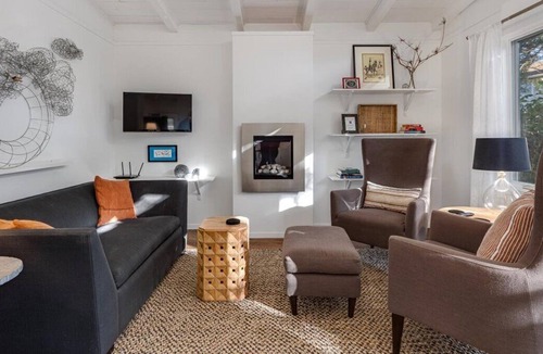 Boyes Hot Springs House | Oak Tree *30+ Day Rental*