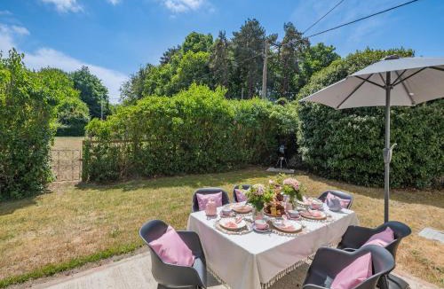 Hethel House | Oak Tree Cottage