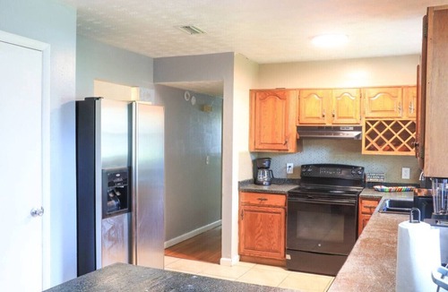 Orange Park House | ~Oak Tree Oasis Sleeps 10 Extra Parking~