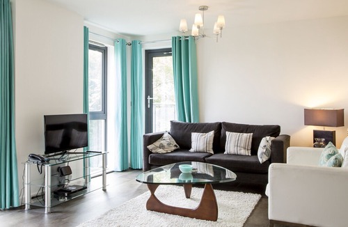 Woking Apartment | Oakdale at Cardinal Place