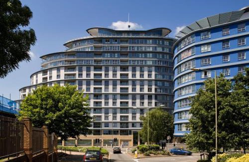 Woking Apartment | Oakdale at Centrium