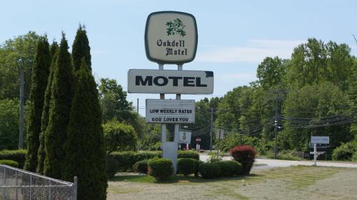 Waterford Hotel | Oakdell Motel WATERFORD CT