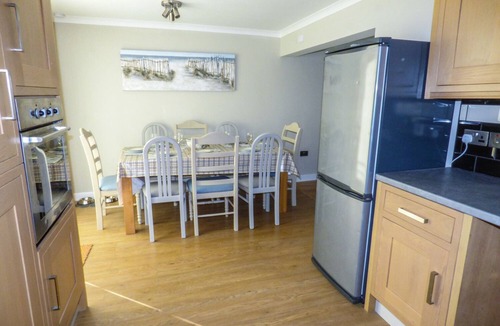 Llanstadwell Cottage | Oakdene