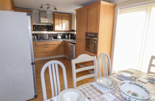 Llanstadwell Cottage | Oakdene