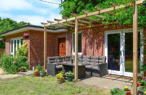 South Gorley House | Oakdene Lodge