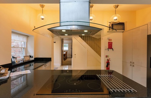 Alfreton Cottage | Oakerthorpe Holiday Village