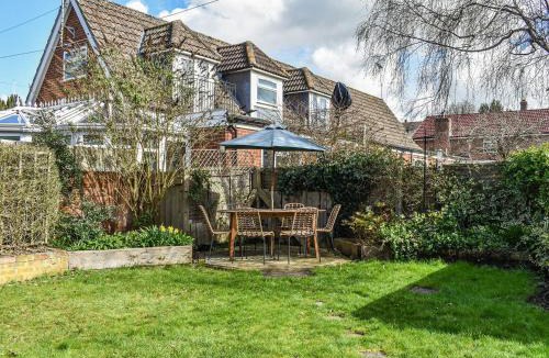 Shrewton House | Oakfield