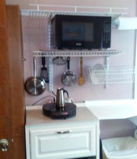 Arcola House | OAKLAND Guest House