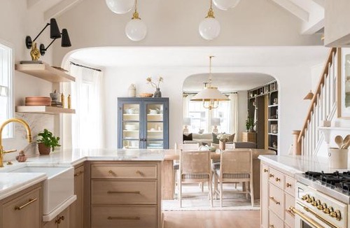 Skyline-Hillcrest Estates House | Oakland skyline