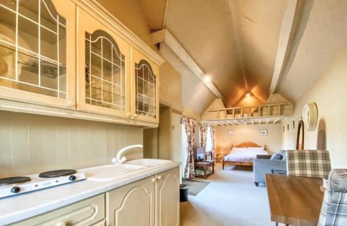 East Tytherley House | Oaklands Farm - Cottage 4