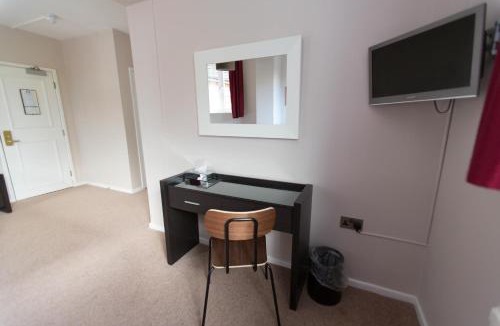 Thorpe St Andrew Hotel | Oaklands Hotel