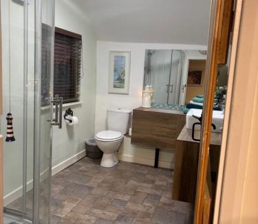 Tunstall Bed & Breakfast | Oaklea House