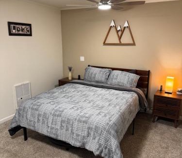 Oakridge Apartment | Oakridge Adventure Basecamp