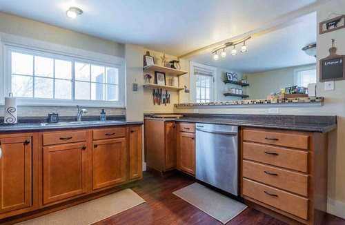 Fly Creek House | *Oaks Creek Manor*ON the Creek*Sleep7*4.6Miles-HOF