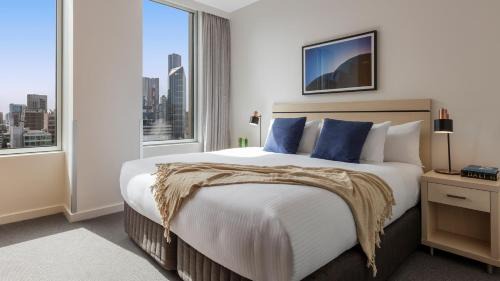 Melbourne Central Business District Apartment | Oaks Melbourne on Market Hotel