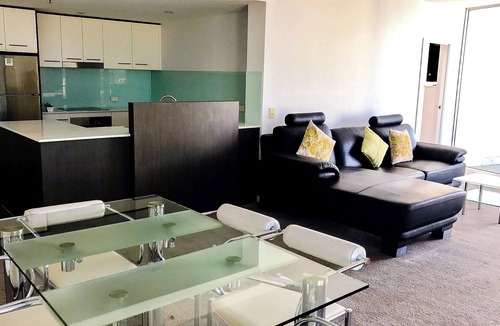 South Townsville Apartment | Oaks Townsville Gateway Suites