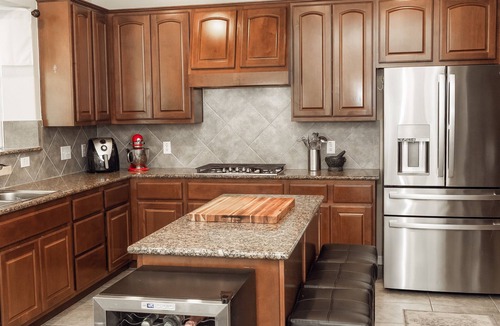 Cinco Ranch West House | Oakshade Pool House at Cinco Ranch/Family-Friendly Home with Pool & Yard