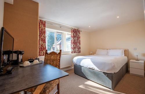 Upper Harbledown Bed & Breakfast | Oakside Lodge Guest House