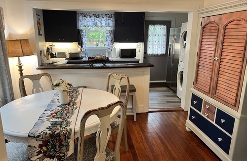 Mount Dora Cottage | Oaktree Cottage in Mount Dora Historic District.