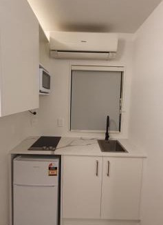 Epsom Hotel | OakTree Motel